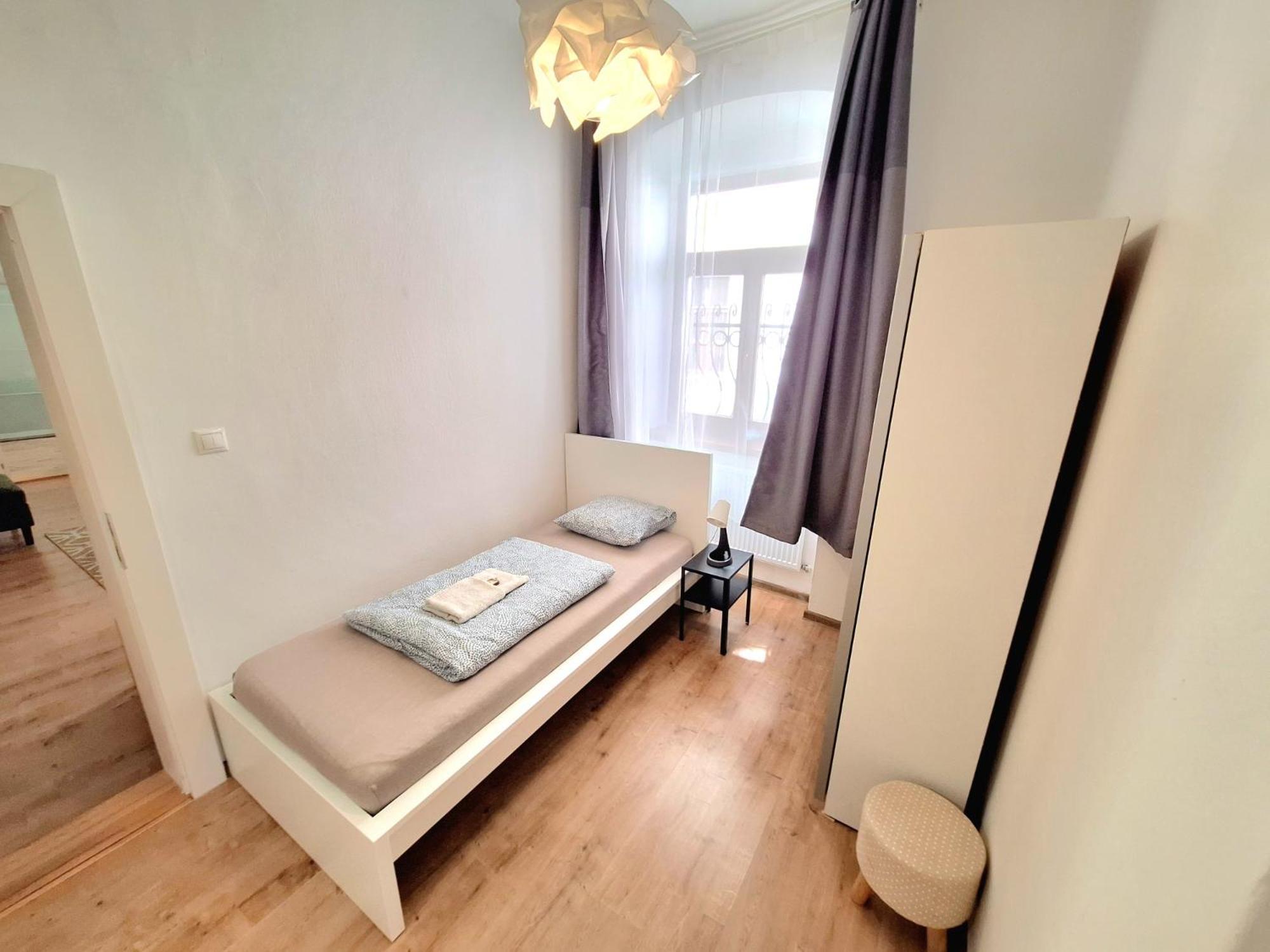 Apartment Emma - Old Town บราติสลาวา ภายนอก รูปภาพ