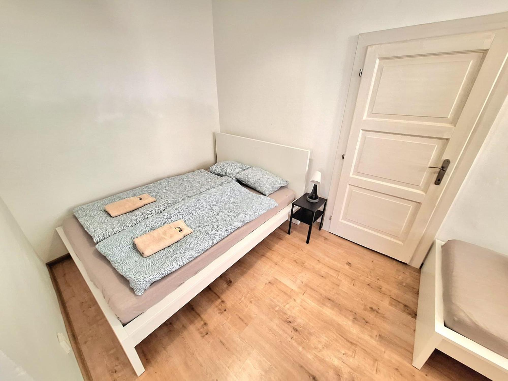Apartment Emma - Old Town บราติสลาวา ภายนอก รูปภาพ