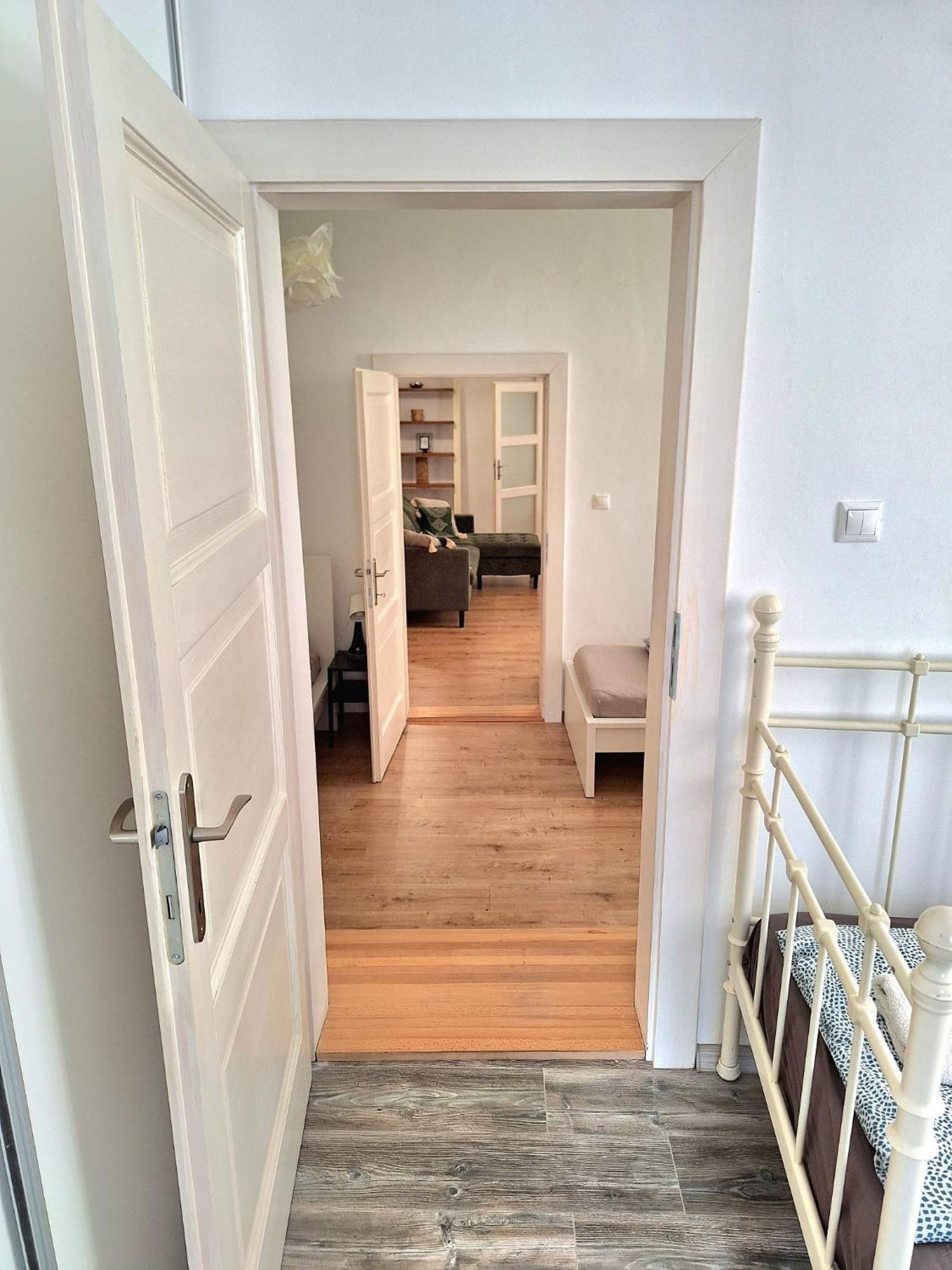 Apartment Emma - Old Town บราติสลาวา ภายนอก รูปภาพ